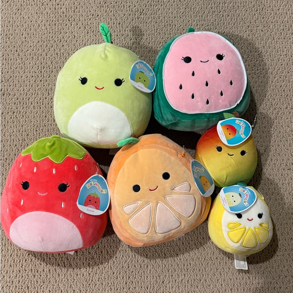 SQUISHMALLOWS Fruit Set